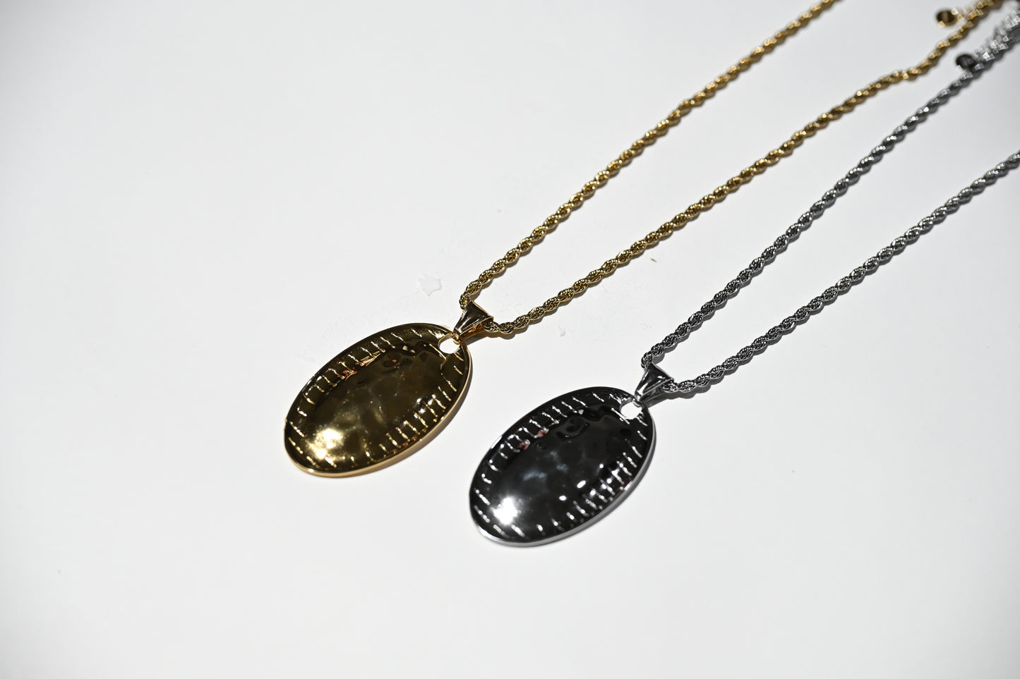 Collana Arya