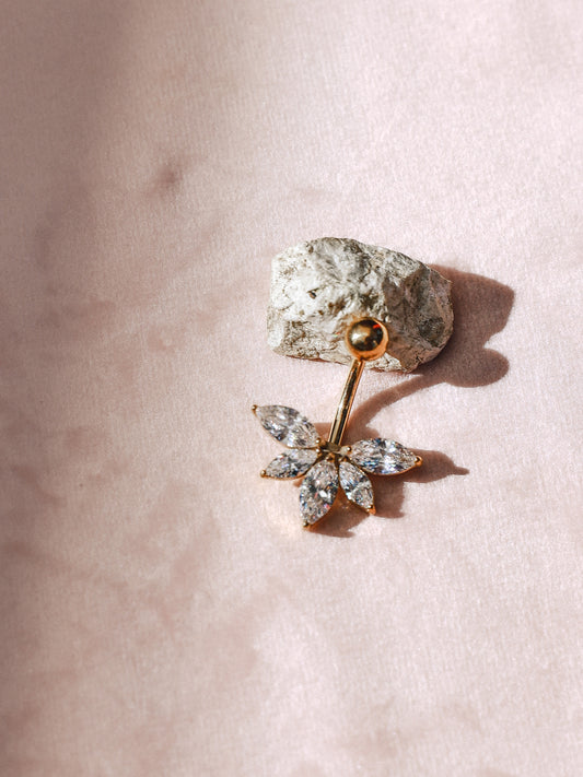 Navel Aurea